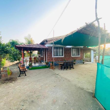 Villa Sumati Raut Farm Sahan Exterior foto